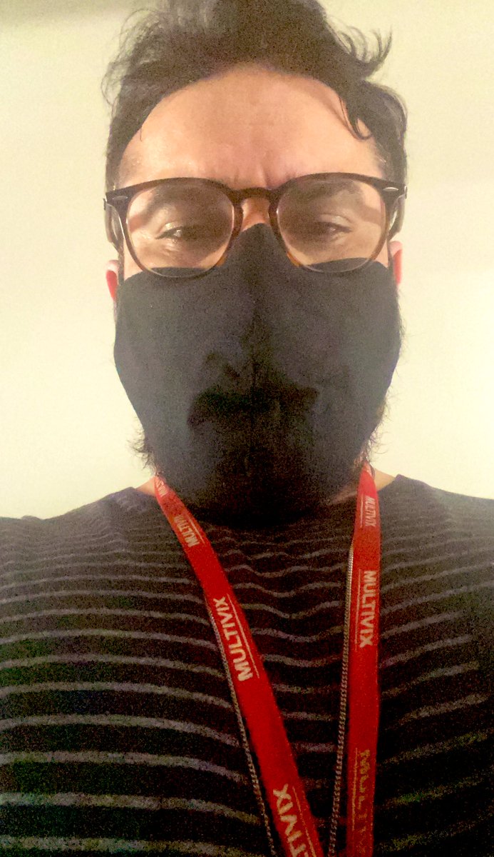 RafaelFreitasx's tweet image. Saudade de uma aula presencial, né minha filha? #multivix