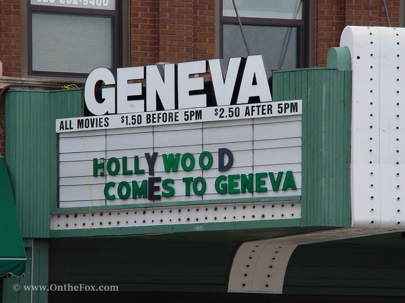 OntheFox1's tweet photo. 😢Missing being out &amp; about in the Fox Valley? Since we're a little short on 🎡festivals &amp; events this year due to COVID, why not check out our 🎞Filmed in the Fox Valley Movie list &amp; watch a couple of locally-filmed classics? https://t.co/AaQR0CifCT

Don't forget the popcorn!🍿 https://t.co/WHl0zIUGNr