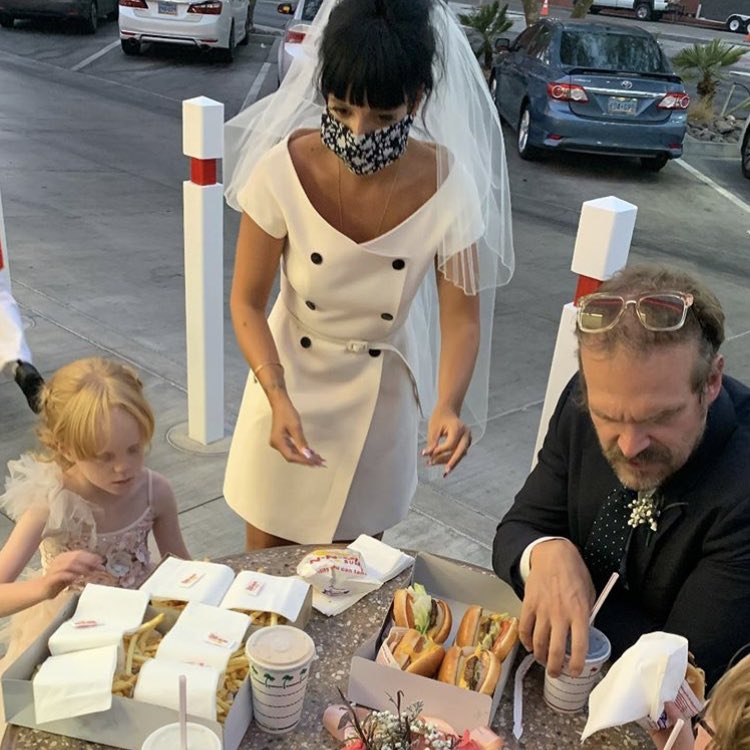m_ollymac's tweet photo. david harbour and lily allen getting married by an elvis impersonator in vegas and eating in n out for their reception is possibly the most 2020 thing to ever happen?????? https://t.co/ddOIfkEmX8