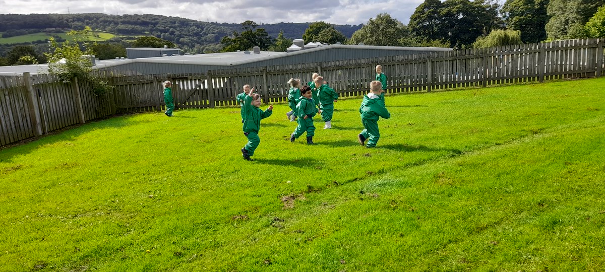 Our new Nursery Owls practised putting on their green outdoor playsuits this afternoon. We sang a song about 5 little ducks and lo and behold 5 ducks swam by to listen! #outdoorlearning
