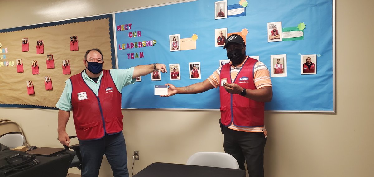 Store 3274 family ( lex Tyson ) tweet media