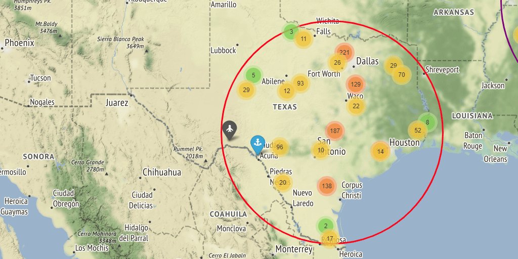 DauntlessAir's tweet photo. #Texas, you win! The state has more than 1,200 airports and 135+ bodies of water that can support single engine #aerialfirefighting #airtankers. Zoom in on the map https://t.co/XS4DXktsub to see the #rapid initial attack opportunity. #wildfiressuck https://t.co/MqhhgiubM8