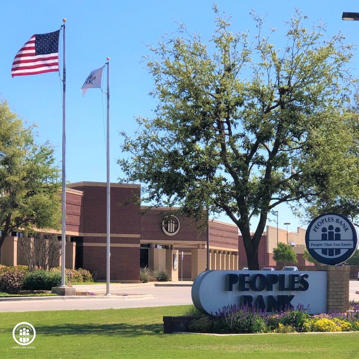 Peoples_BankTX's tweet photo. As a #CommunityBank, we have the opportunity to make a difference in the lives of those around us. Thank you to those who trust us to be a part of your big life moments! π‘ #PeoplesBank #PeopleThatYouKnow https://t.co/oAyUmceCea https://t.co/ZUv2n4almk