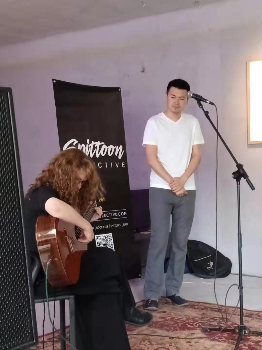 VSradioshow's tweet photo. Super excited to feature @poetryxmusic on episode 5 of Volunteer Stories tomorrow. Tune in on Sept. 10th at 4pm (Austria time). Deets: https://t.co/YpvIfmcuiL #radio #volunteerstories #poetryxmusic #volunteer #poetry #music https://t.co/fppFsPAX3s