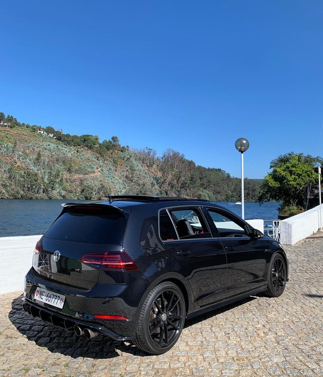 motorforms's tweet photo. GOLF 7 R 😍 https://t.co/J34K0EWzMd