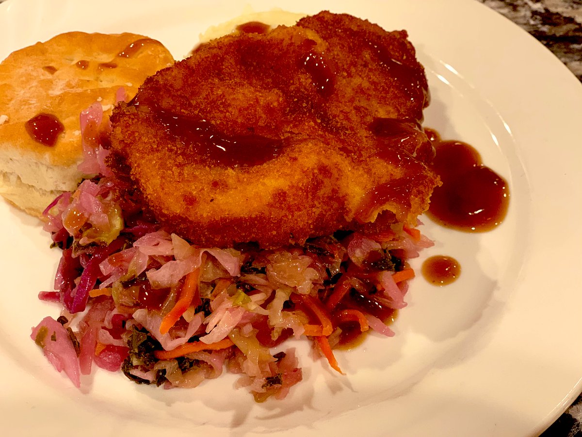 seib_matthew's tweet photo. #WienerschnitzelDay @Carmel_WB hand cut, pounded, breaded, and fried schnitzel served with sautéed cabbage and mashed potatoes. @SiehlTim @nolafoodguy @TrilogyLiving #operation930 https://t.co/tr9FbJAFzt