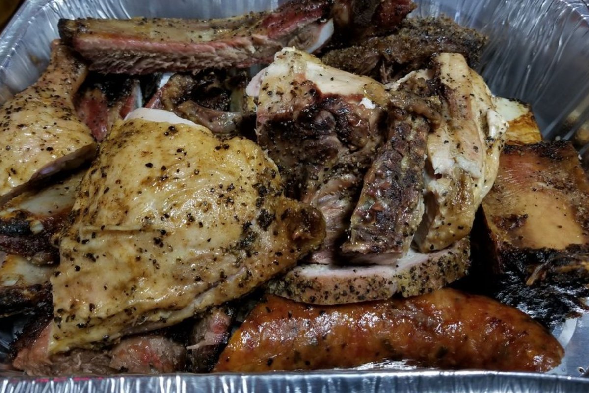 We’re sorry to say this isn’t a scratch and sniff photo, but, ordering is easy when you call ahead for takeout: (830) 627-0627.