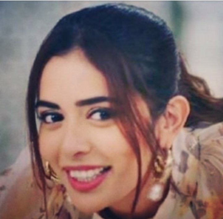 sayyadfp's tweet photo. Sweet Sweey Sonam

#SanaSayyad https://t.co/BMK7yXpTfs