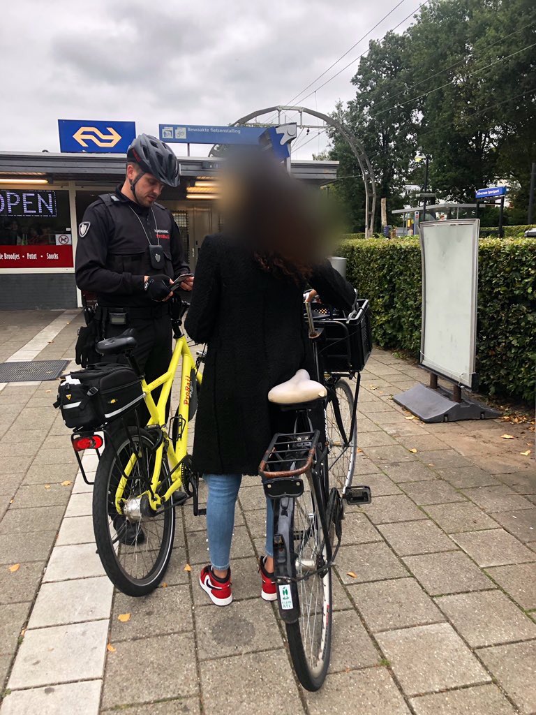 Jeroen van Rossum tweet media