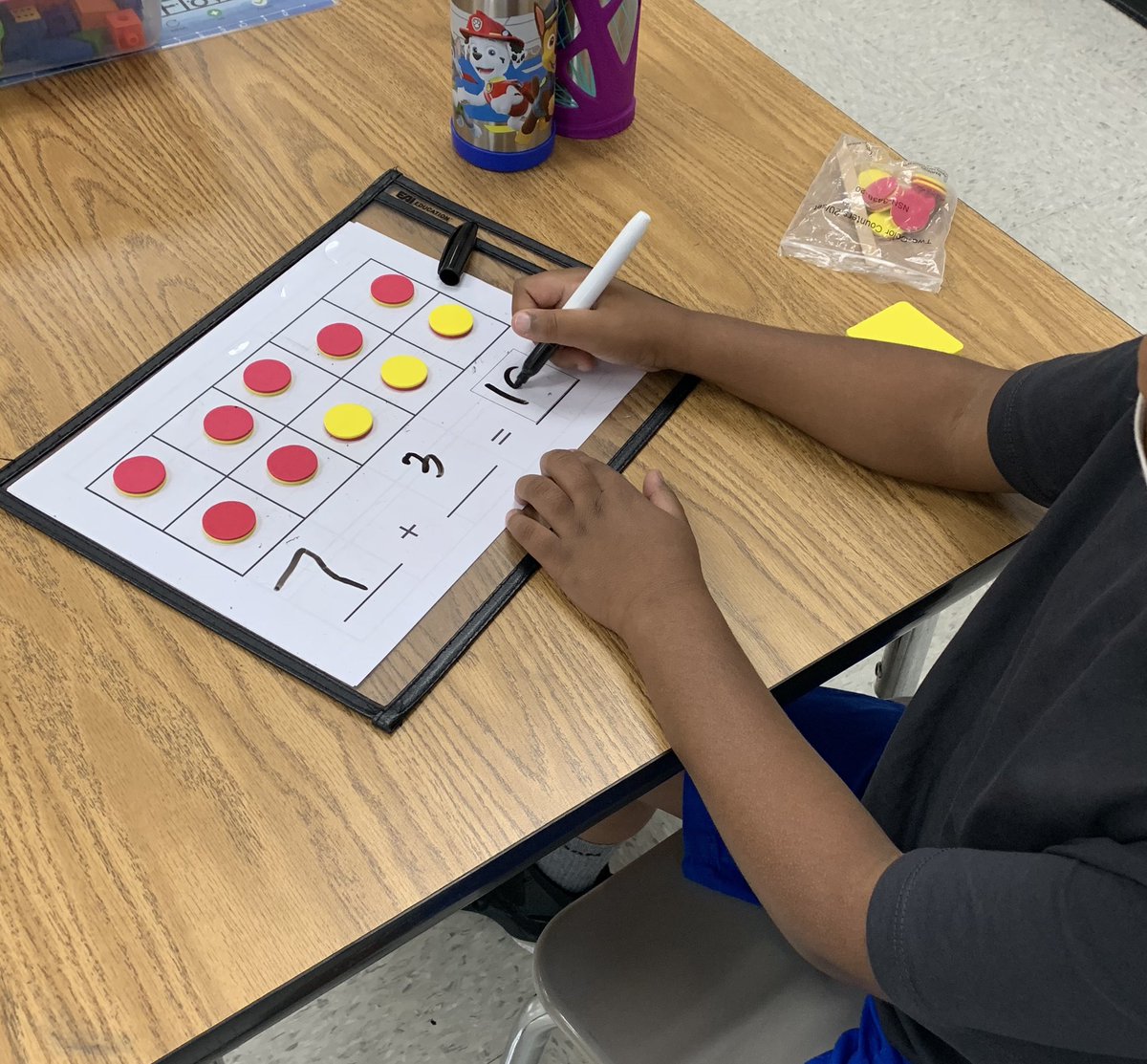 BetsyDraper4's tweet photo. I loved reading the book Ten Flashing Fireflies to my first graders during our math block! My students were able to identify the two parts and the whole while using chips on a ten frame! @OxfordCubs #oxfordleads #firstgrade https://t.co/56qMqHIzTL