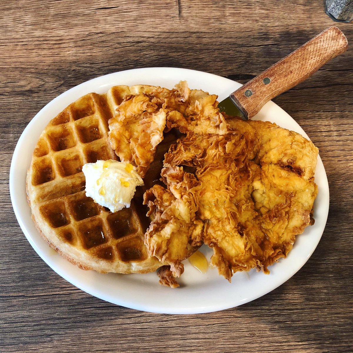 WesMcKinzie's tweet image. The Hive! #yessir #firsttimecustomer #wontbethelasttime