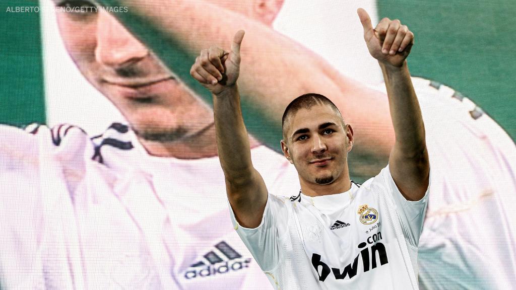 ESPNFC's tweet photo. Real Madrid's 2009 summer transfer window was special 🤑 https://t.co/p5nX4DBTla