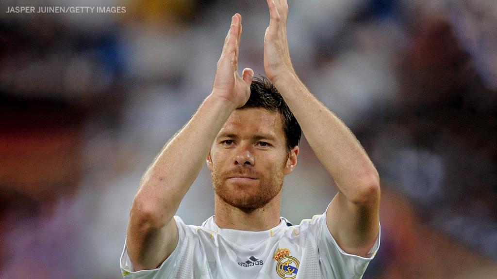ESPNFC's tweet photo. Real Madrid's 2009 summer transfer window was special 🤑 https://t.co/p5nX4DBTla
