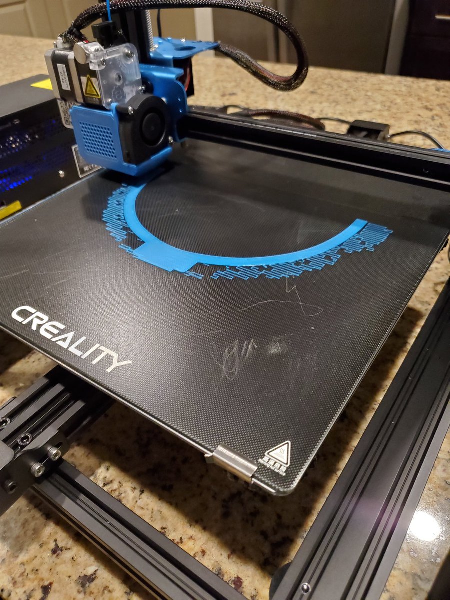 Senjo41A's tweet image. Printing is never just load the filament and go. Issues do come up. The helmet had a layer shift that caused me to trash it. Yet, I wasn't really happy with file, so this allowed me to start fresh. #3Dprinting #PrintingError #CosplayIssues #3DPrintedCosplay #StarWarsHelmet