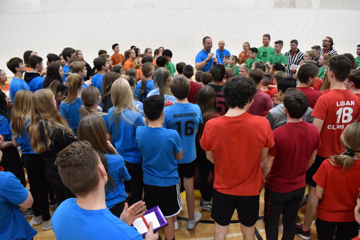 Dr. Matt Brown is a Mental Trainer and Counsellor at #EdgeSchool. When he’s not assisting our student-athletes, he’s working with the #CalgaryFlames, the #StocktonHeat, the #CalgaryHitmen, and numerous other professional performers. #Calgary #YYC 

edgeschool.com/athletics/spor…