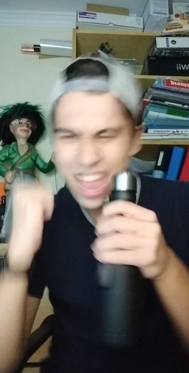 itsjeferson_'s tweet photo. @Rubiu5 dándolo todo cantando minero en directo desde TikTok 😳 #RubiusGraciasPorTodo #Rubius #rubiusisoverparty #RubiusClon #RubiusIdolo @jabibucosplay @Rubiu5 https://t.co/4jbdJgfN88