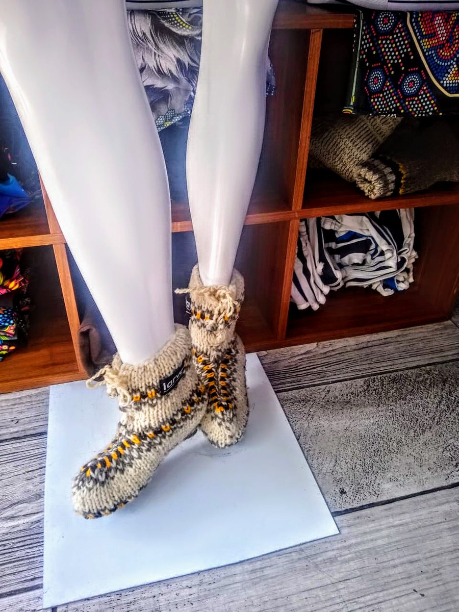 LarvaClothing's tweet photo. Cómoda y calientita para ir a cualquier sitio.
Mantén tú estilo cool para esta temporada de #otoñoinvierno
Se única con estos diseños #unitalla para dama.
Mérida No.122 (1er.Piso), col.Roma Norte,CDMX.,De Martes a Domingo de 12 del día a 6PM.
https://t.co/fbniXKlzQ3 #tiendaderopa https://t.co/3Qzxf7Fs4j