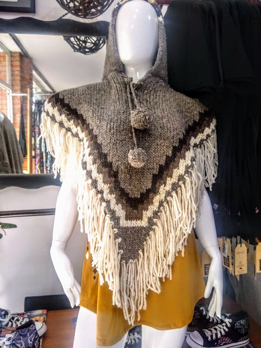 LarvaClothing's tweet photo. Cómoda y calientita para ir a cualquier sitio.
Mantén tú estilo cool para esta temporada de #otoñoinvierno
Se única con estos diseños #unitalla para dama.
Mérida No.122 (1er.Piso), col.Roma Norte,CDMX.,De Martes a Domingo de 12 del día a 6PM.
https://t.co/fbniXKlzQ3 #tiendaderopa https://t.co/BfHcXRKM9T