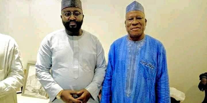 DokajiV's tweet photo. Yesterday 08-09-2020 The chairmen of APC of six (6 ) local government areas of Bauchi central zone paid a visit to distinguish @SenHalliruJika jika(Dokajin Bauchi) in his office in fct Abuja. They discused issues concerning the party in the central zone. @OfficialAPCNg @IbeeHass https://t.co/BviUDWTmOR