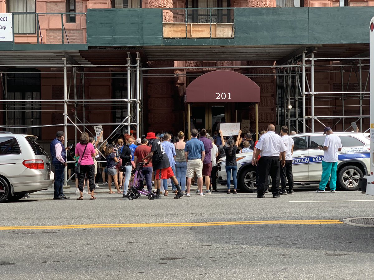 Masters of Broadway tweet media