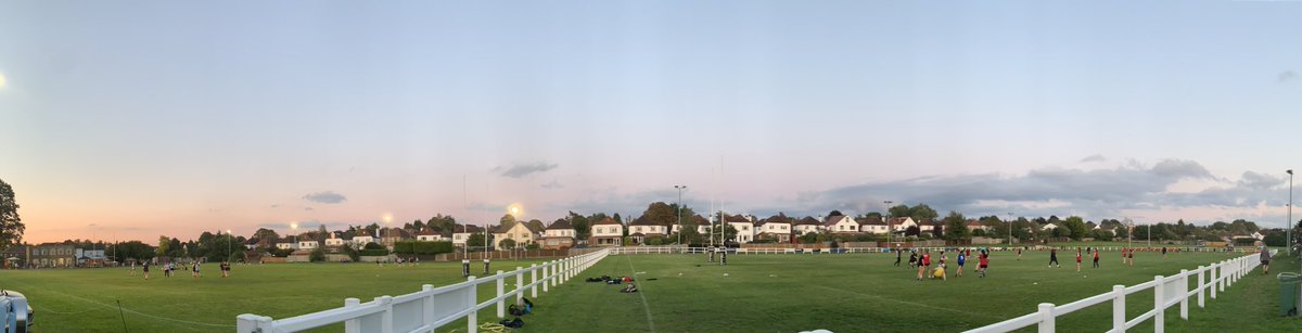 Gabs (@cloggy71) on Twitter photo 09/09/2020 21:05:34 Great evening for training. Girls U15’s &U18’s and the ladies teams @SuttonEpsomRFC @SuttonLadiesRFC Great evening for training. Girls U15’s &U18’s and the ladies teams @SuttonEpsomRFC @SuttonLadiesRFC