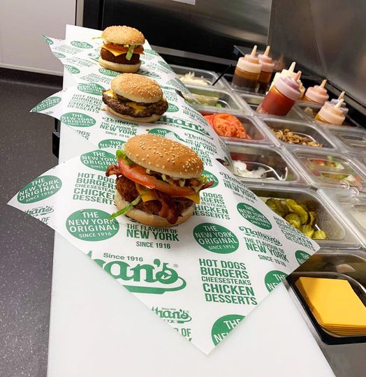bmthtownbid's tweet photo. Nathans Famous have been making the best Hot Dogs, Burgers, Philly Cheesesteaks, Loaded Fries, Chicken and more for over 100 years! There’s something for everyone at @nathansfamousuk!
What would you choose?
Veggie, Beef or Chicken
#StayLocalSpendLocal https://t.co/LMeYY3nQ90