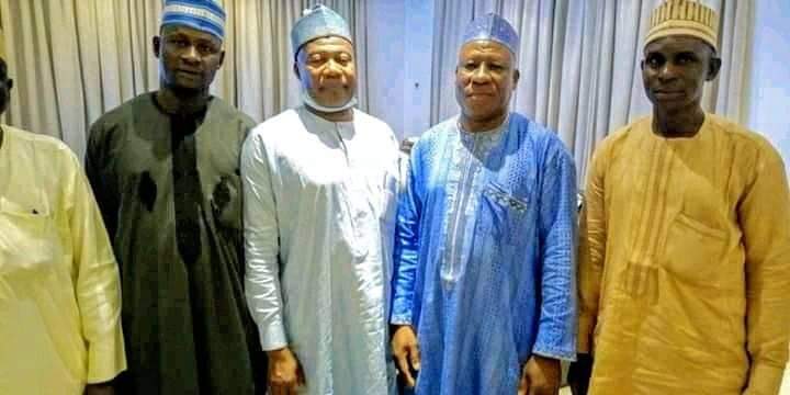 DokajiV's tweet photo. Yesterday 08-09-2020 The chairmen of APC of six (6 ) local government areas of Bauchi central zone paid a visit to distinguish @SenHalliruJika jika(Dokajin Bauchi) in his office in fct Abuja. They discused issues concerning the party in the central zone. @OfficialAPCNg @IbeeHass https://t.co/BviUDWTmOR