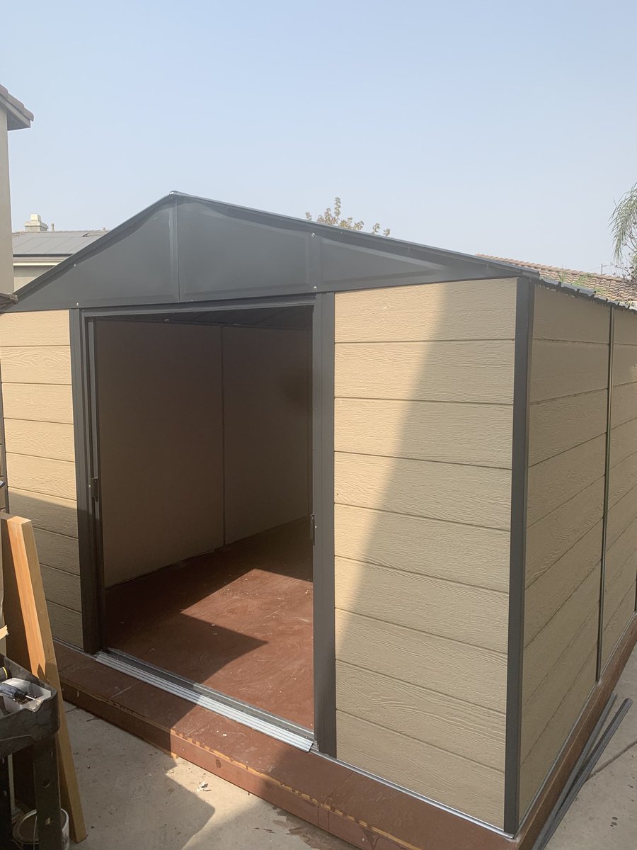 Philesp213's tweet image. Young Phil’s future Barber Studio almost completed!
#FamilyProject