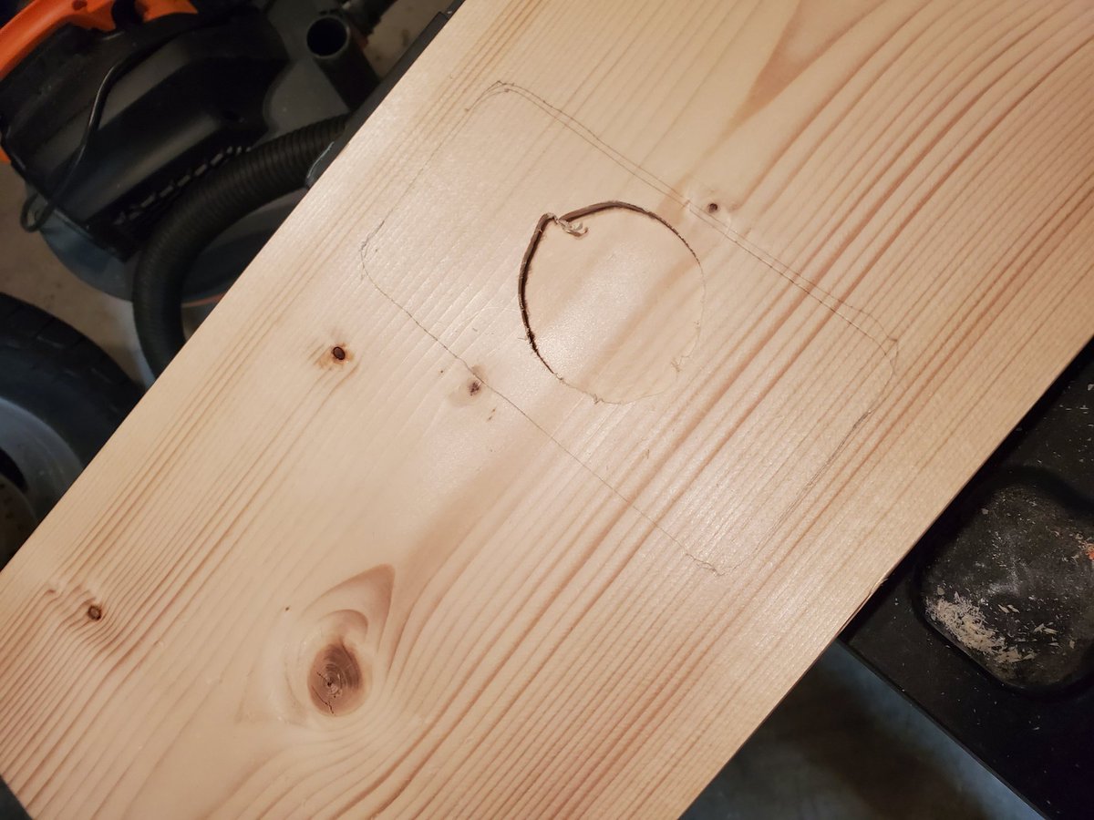 krakencustoms's tweet photo. DIY tub tray i made for the wife! Fit perfectly! https://t.co/8hDDKwY7fM