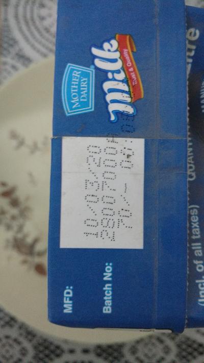 himdent's tweet photo. @SuprDaily Making fool out of customers by sending expired products as freebies, no replacement offered, helpline chat cannot mitigate. care@suprdaily.com does not reply even after 3 days #IndiaWantsToKnow https://t.co/fMHy0dIOHF
