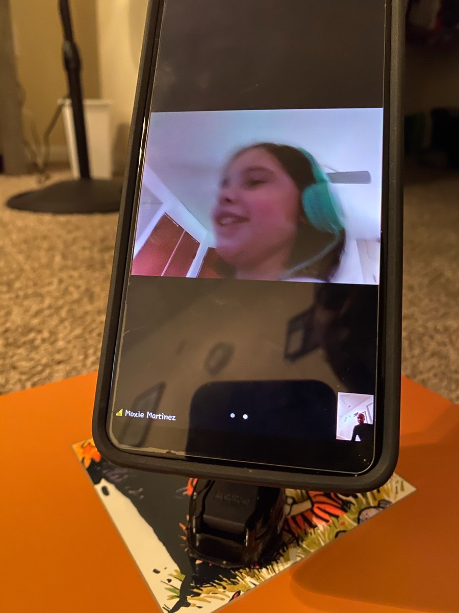 Mrsk_NBE's tweet photo. Even when you schedule a day off to take care of appointments, you make sure to zoom a student who needed to see you to know everything is okay. #teacherlove #favoritebooktalk #NBEpride @HumbleISD @HumbleISD_NBE https://t.co/jfawLTw8DM