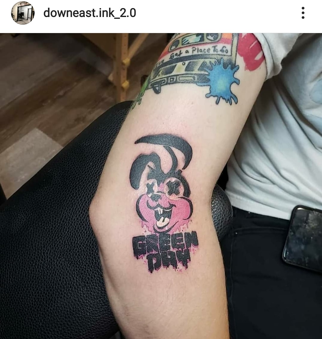 ryan_idiot_'s tweet photo. New ink from Downeast Ink! 
#greenday #greendaytattoo https://t.co/REwrq1wszI