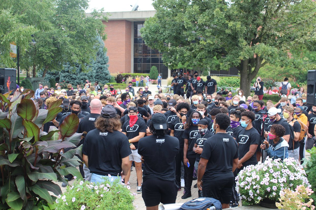 ONUAthletics's tweet image. Here are a few pictures from the Unity March led and initiated by @ONAZFootball  and they were joined by student-athletes from all of the athletic teams and the student body at ONU. The theme of the Unity March was #WeAreOne,  #WeStandTogether, and #FAMiLY.