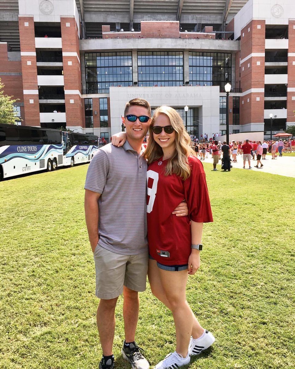CMC_OrthoRes's tweet photo. Welcome to our PGY1 Alex Dombrowsky UG:Alabama Med: UAB
Hometown: Huntsville, AL
Achievements: 1st Place Oral Presentation at UAB Medical Student Research Day
Fun Fact: I got married in October of last year and my wife’s name is also Alex! https://t.co/OvXPdhK2IQ
