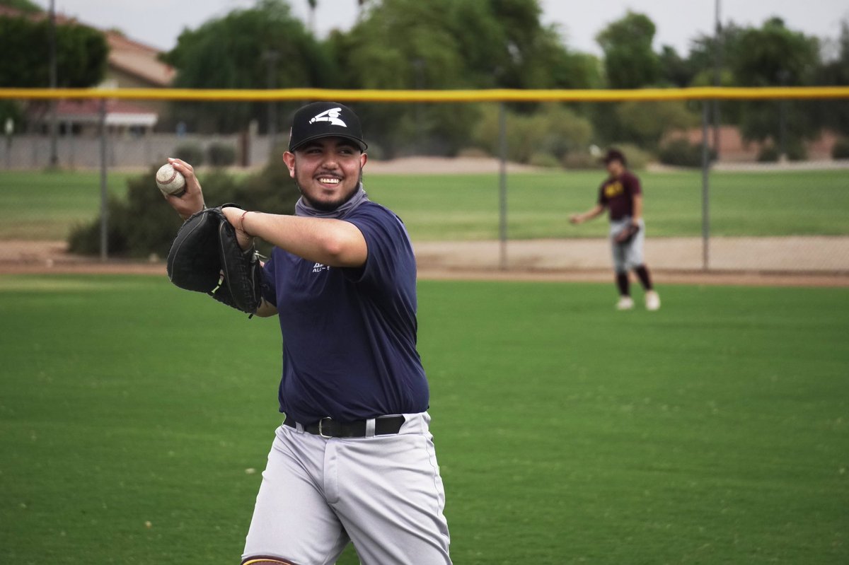 ParkBuccaneers's tweet photo. Six months later, we’re back on the diamond ⚾️ https://t.co/kHUasoyj9d
