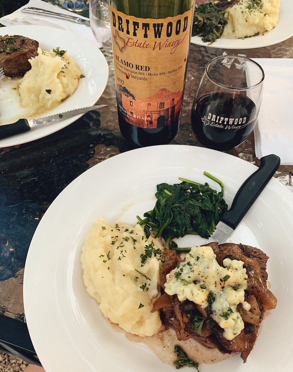 DoubleGoldCab's tweet photo. 🍷🍽 The next Pop-Up Steak Night at The Driftwood Bistro will be THIS Thursday evening! 

More details can be found at https://t.co/NtpHV2bZH3 > “Events” or the homepage of https://t.co/LUfFxT5CfJ ~ 

Reservation only | 21+ | Call (737) 414-0222 to reserve your table now! #txwine https://t.co/U2Itsz5243
