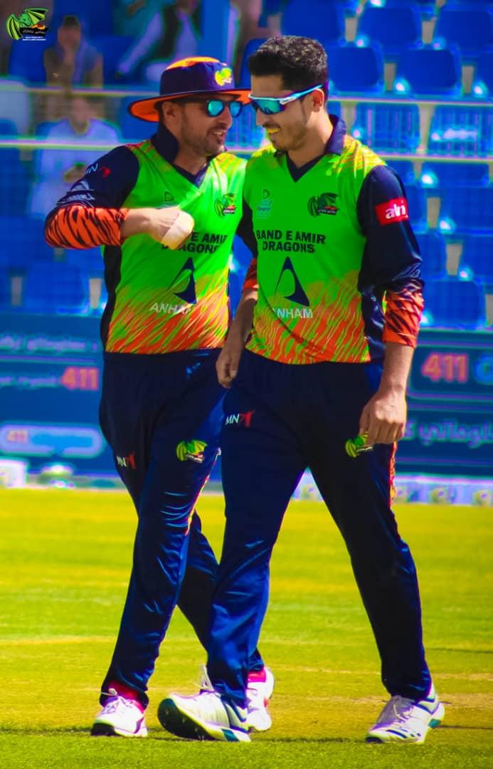 fresh_dragons's tweet photo. It is 🐉 all around in the ongoing seventh edition of Shpageeza.
We are on the top of the table as a team &amp; our opener @UsmanGhani8787 is holding the orange cap as a leading scorer &amp; all rounder @sharafashraf82 the purple cap as the highest wicket-taker so far.
#DragonsTurn https://t.co/QsKYBwh0tb