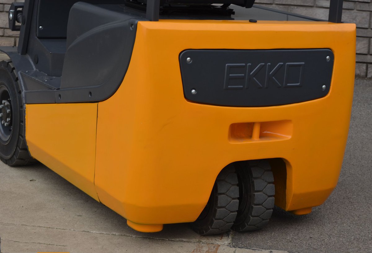 Harriso19517932's tweet photo. AVAILABLE! EK18A 3Wheel electric forklift,48V/420Ah battery,4000 lb, 189" Height, Side Shift,free lift, AC Drive Motor. https://t.co/TtlXiBA4De #lifttruck #lifttrucks #reachtruck #forklifts #forklift #palletjack #ekko #powerstacker #3WheelForklift https://t.co/kTxuTiHj0U