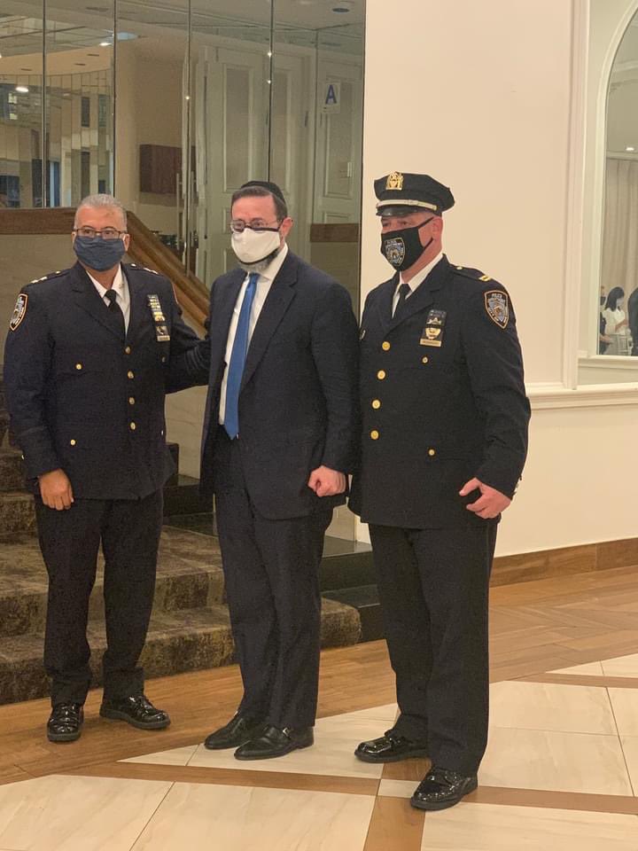 NYPD101Pct's tweet photo. A very productive meeting with our Jewish Community detailing the upcoming High Holy Days. Thank you Chief Beltran for joining us.
#HighHolyDaysDiscussion #CollaborativeEffort #101Pct https://t.co/7VzQBqwrdL