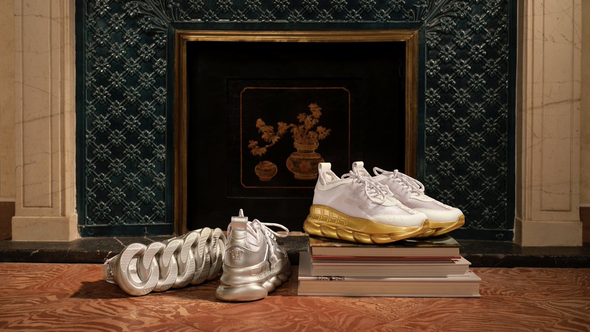 Versace's tweet photo. Good for the sole - #VersaceChainReaction sneakers set on a chunky chain-link sole.
See the new colorways: https://t.co/cQxQt2he7B https://t.co/SWeuRjAkdh