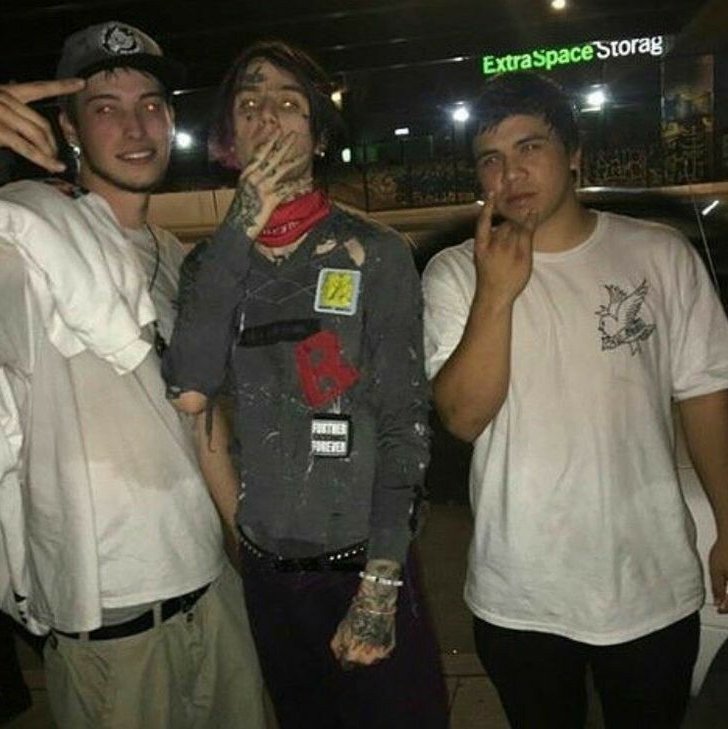 lil peep with fans; a thread <3