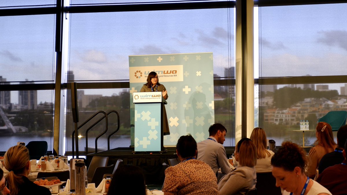 ausgoldindustry's tweet image. The @WomenInMiningWA Summit has been kicked off at @OptusStadium by @SShuggAM &amp;amp; with a warm Welcome to Country from Gina &amp;amp; Guy. 

Fantastic to see the support from members @IGO_Difference, Northern Star Resources, @GoldFields_LTD &amp;amp; Regis Resources. 

#wimwa2020 #womeninmining
