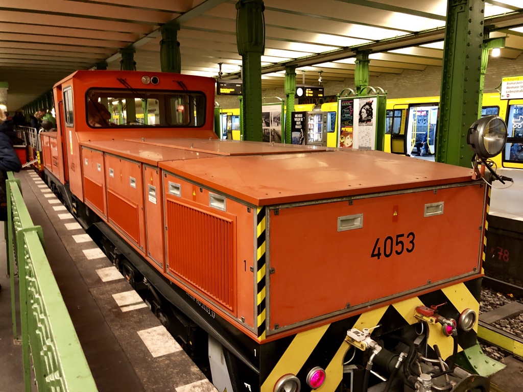 clarinet's tweet photo. @transitmap The open car tour of the U-Bahn in Berlin has to be a highlight!! https://t.co/wLmuSrDqF0