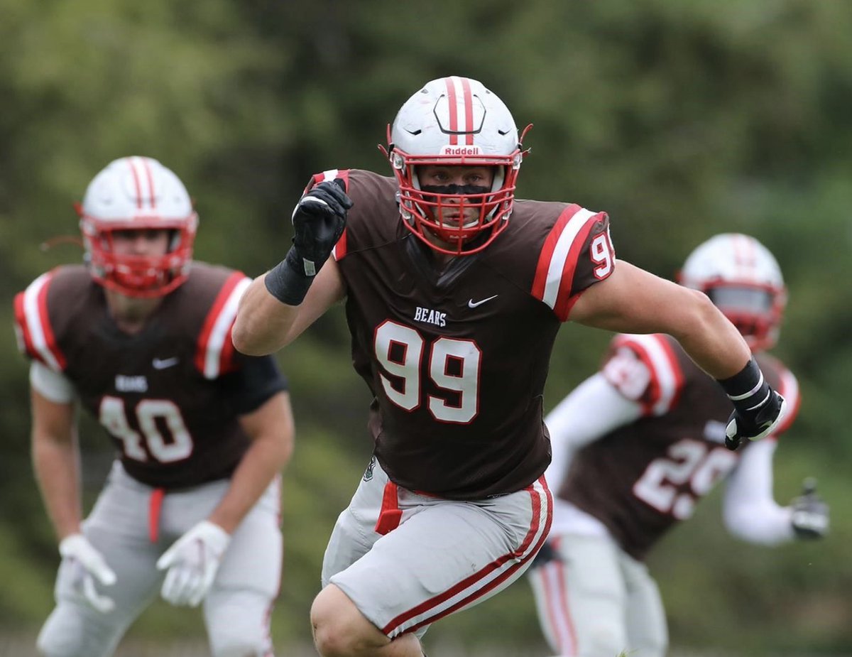 AdrienAguirre34's tweet photo. Blessed to have received my fourth division one offer from Brown University! Thank you @coachDjackson1 @CoachDunny @BrownHCPerry  
@AlemanyFootball @GregBiggins @BrandonHuffman @adamgorney
#ivyleague https://t.co/qhOk5Hjnbt