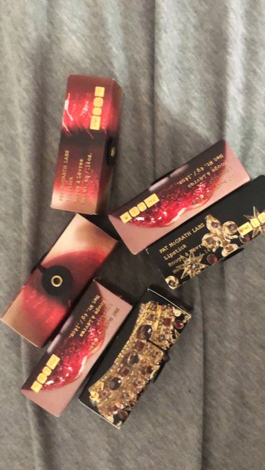 A paypigs making sure I don&rsquo;t run out of my favorite lipstick 💄💄👄 $pend #findom #financialdominatrix<a href="/tag/femdom"class="tags"><span>#femdom</span></a><a href="/tag/dominatrix"class="tags"><span>#dominatrix</span></a><a href="/tag/findom"class="tags"><span>#findom</span></a><a href="/tag/financialdominatrix"class="tags"><span>#financialdominatrix</span></a>