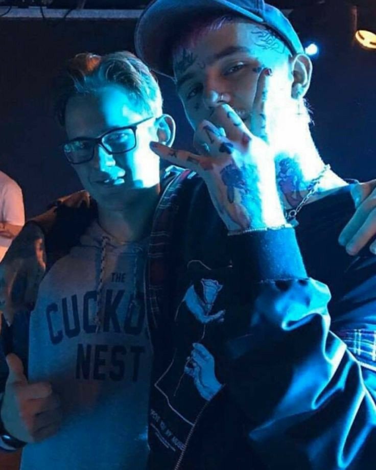 lil peep with fans; a thread <3