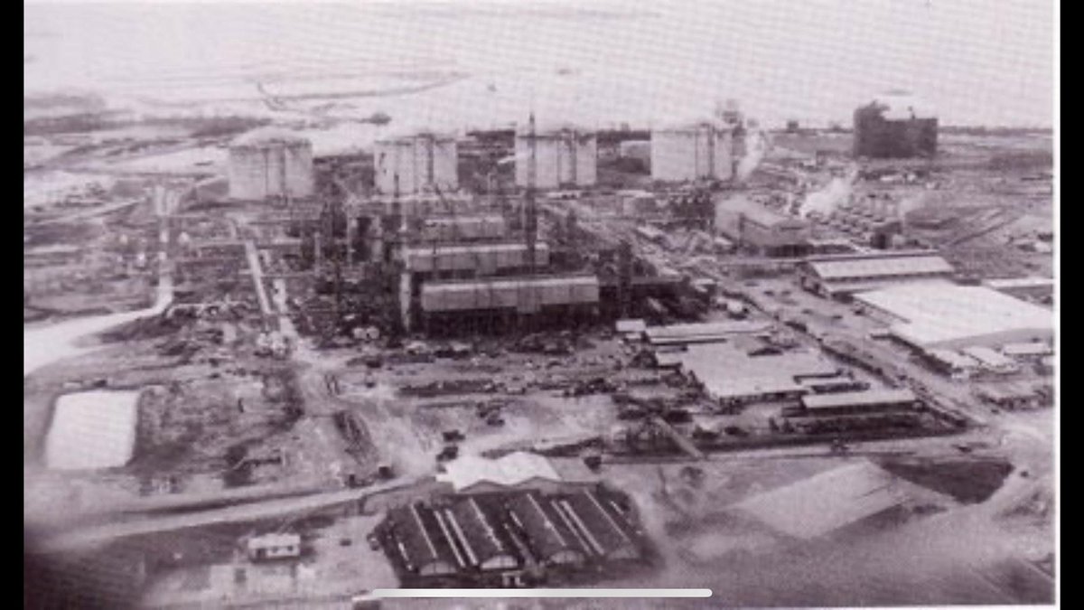 Pertamina completed the Bontang plant in just 42 months, and it began exports in 1977With an insatiable appetite for LNG forming, some of the Japanese consortium members signed an additional supply deal with Pertamina in 1981