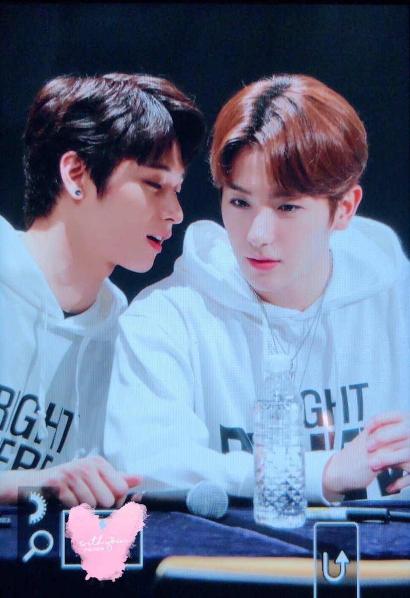 또도도돟
숙 수루숙 우웅 앟
.                                   그랫구나 울 쭈연이