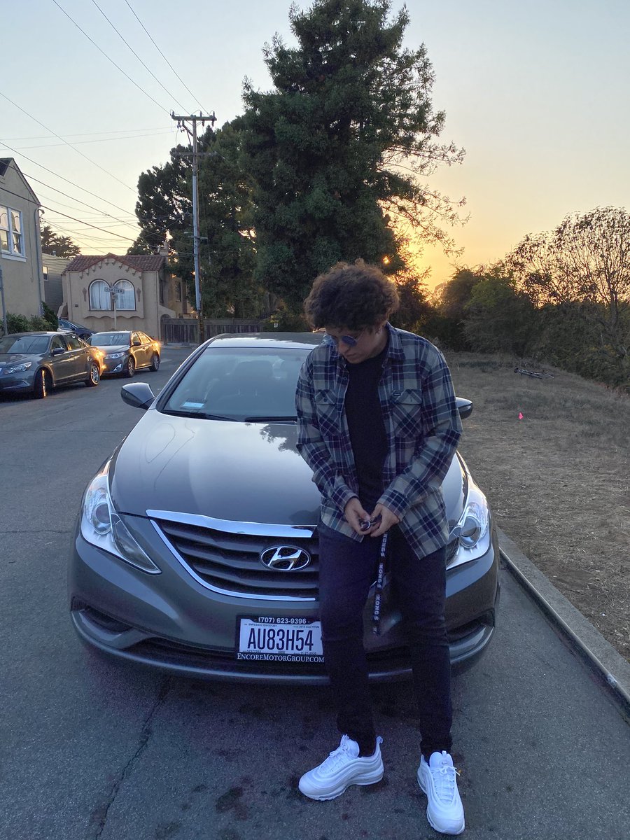 JohnnyVizuete1's tweet image. Update from the past week and my bday weekend. Yes, my shoe game is bonkers #crocsforlife