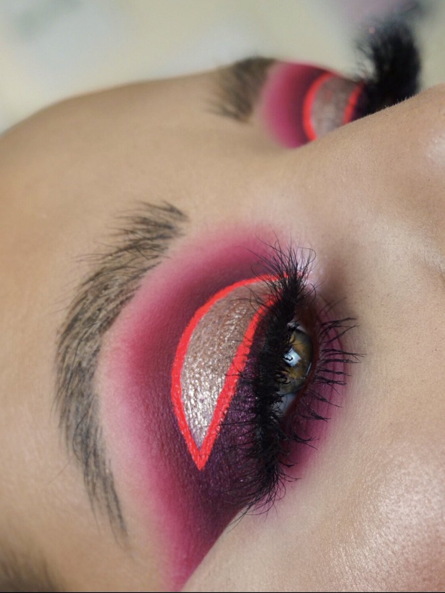 chelsealouder's tweet photo. V proud of this one 🥺❤️
@limecrime Venus XL
@Doseofcolors Shell 
@ABHcosmetics Medium Brown/Dark Brown pens https://t.co/JkzgjdkLrg